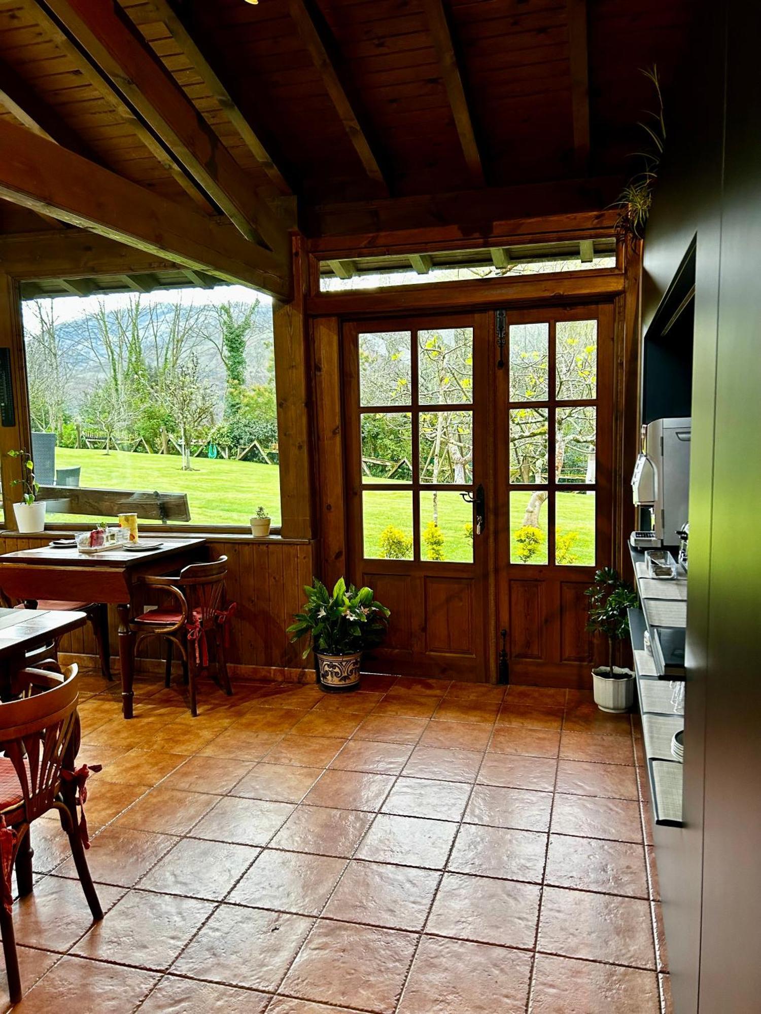La Casina De La Arquera Villa Llanes Eksteriør bilde
