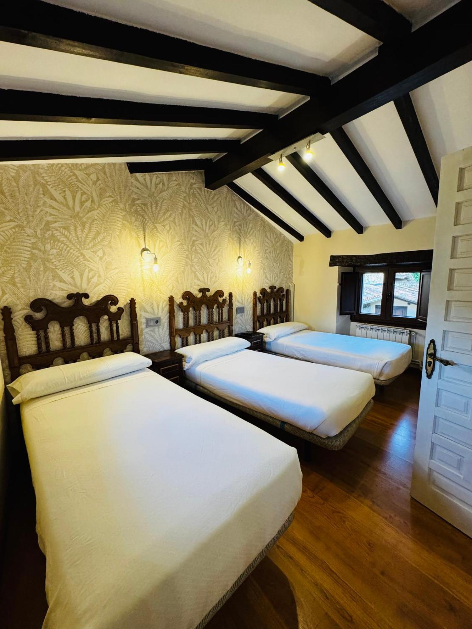 La Casina De La Arquera Villa Llanes Eksteriør bilde